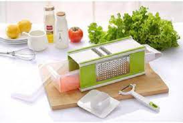 MANDOLINA MULTI PURPOSE GRATER